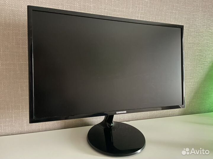 Монитор Samsung 60гц