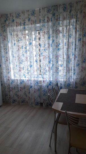 2-к. квартира, 63 м², 7/17 эт.