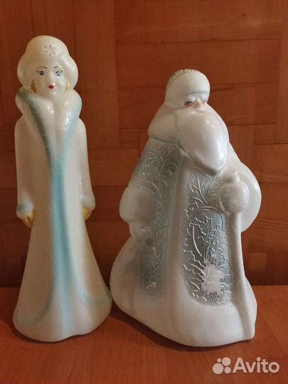 Дед мороз и Снегурочка под ëлку. Советские