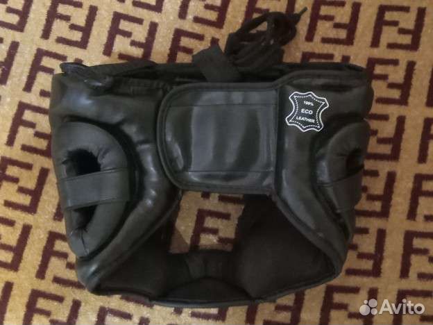 Шлем для единоборств