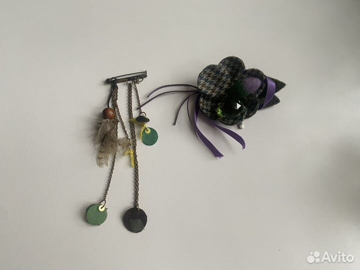 Стильная брошь, Италия