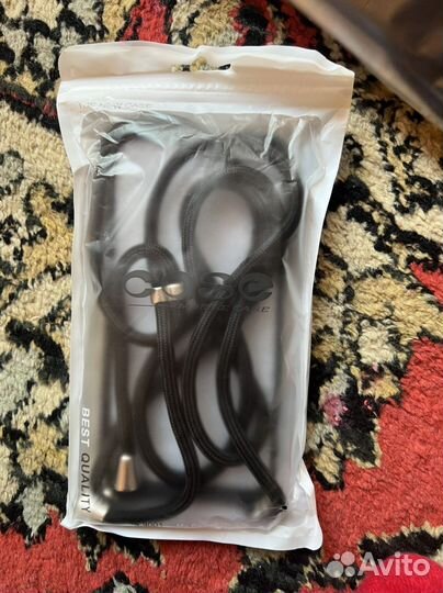 Чехол на iPhone 13