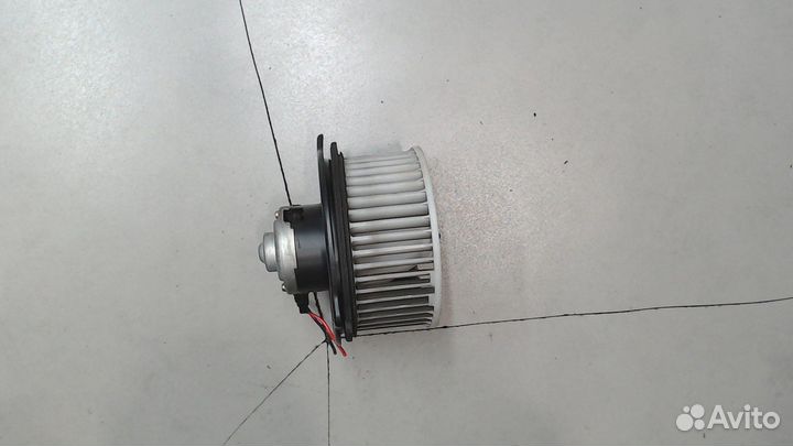 Двигатель отопителя Suzuki Swift, 1994