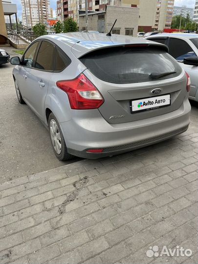 Ford Focus 1.6 МТ, 2011, 241 000 км