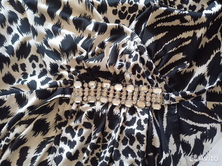 Платье нарядное р.44-46