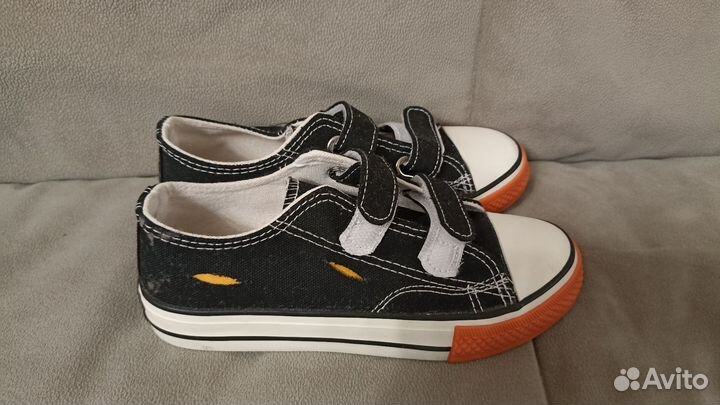 Кеды новые на мальчика, размер 33