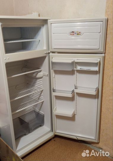 Холодильник атлант двухкамерный