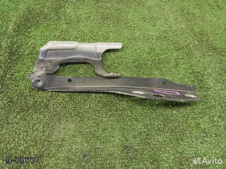 Петля капота Volvo S40