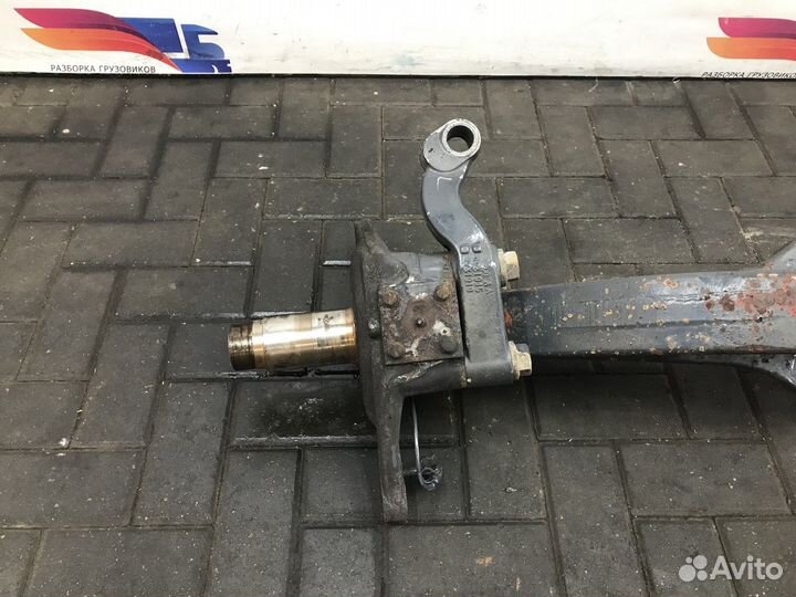 Кулак поворотный левый Daf XF105