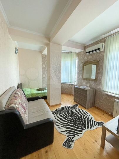 4-к. квартира, 111 м², 6/8 эт.