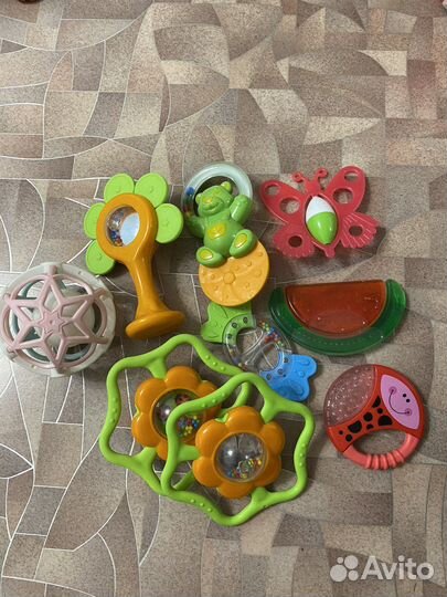 Погремушки, прорезыватели