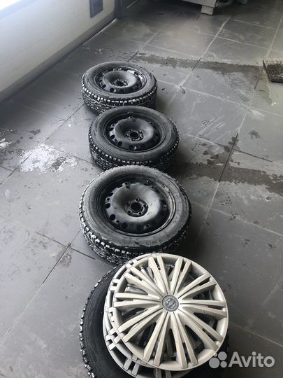 RoadX RX Frost WH12 185/60 R15