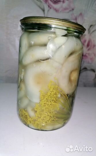 Грибы грузди соленые