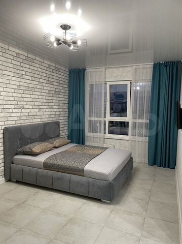 1-к. квартира, 37 м², 16/18 эт.