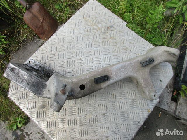 Кронштейн переднего бампера Renault Premium DXI