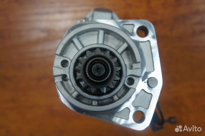 Стартер Renault / Nissan (12 В/1.7 кВт)