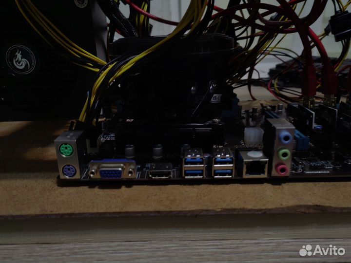 Майнинг ферма на видеокартах rx580