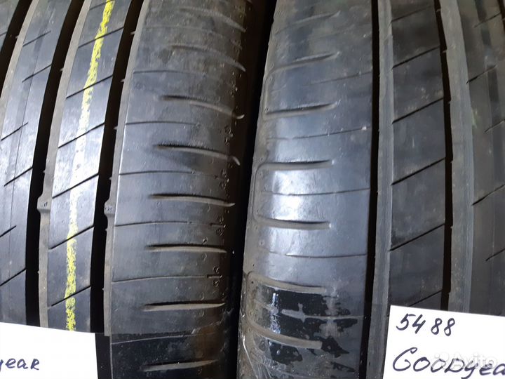 Goodyear EfficientGrip Performance 225/50 R17