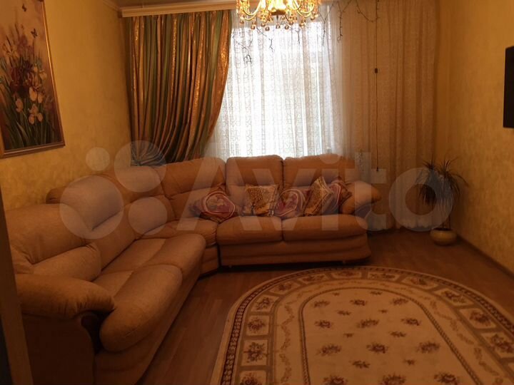 3-к. квартира, 72 м², 3/4 эт.