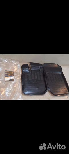 Передние коврики Рено Логан 2