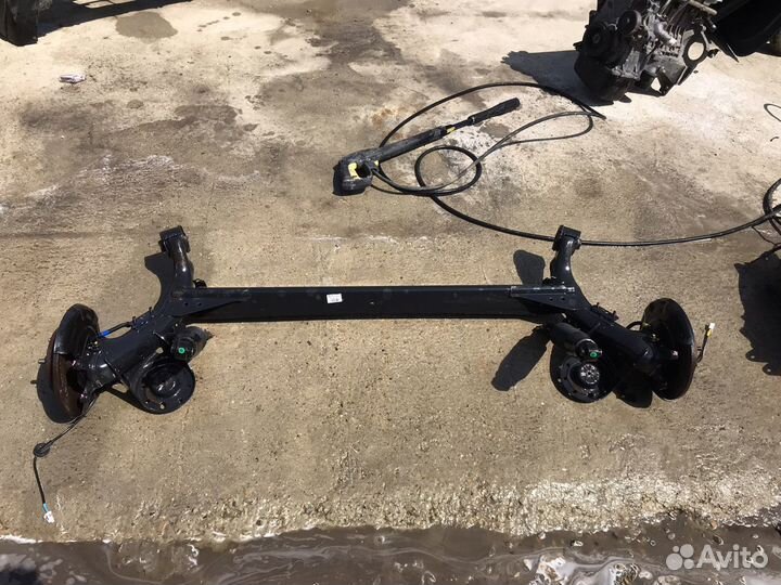 Hyundai solaris задняя балка