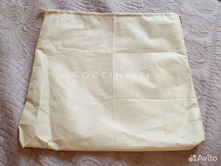 Сумка coccinelle новая