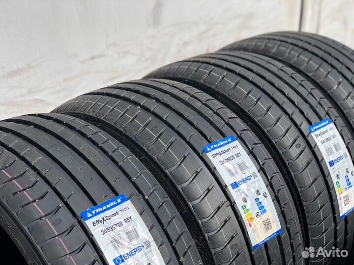 Triangle EffeXSport TH202 245/35 R20 95Y