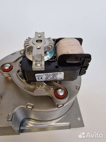 Вентилятор Vaillant turboTEC 32кВт 0020051400