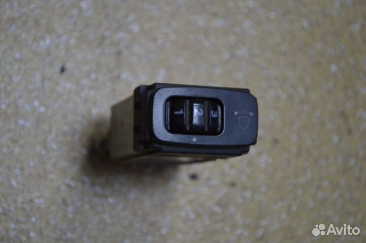 Кнопка регулировки фар Митсубиси Лансер 9
