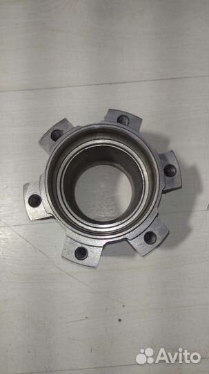 Ступица заднего моста спарка Форд Транзит 2014+
