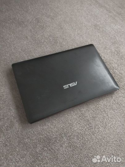 Ноутбук asus