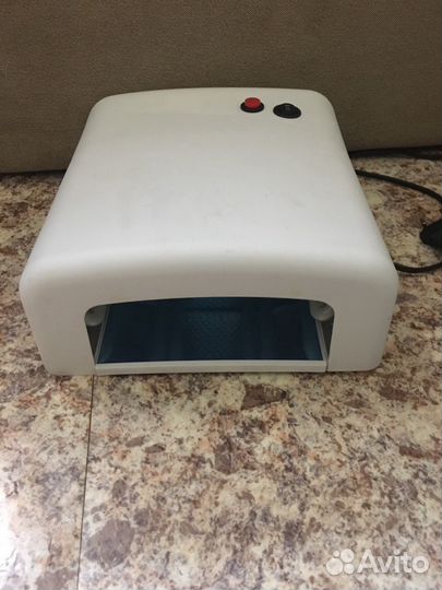 Лампа для ногтей