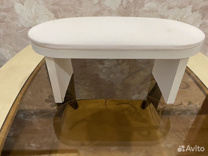 Подставка маникюрная