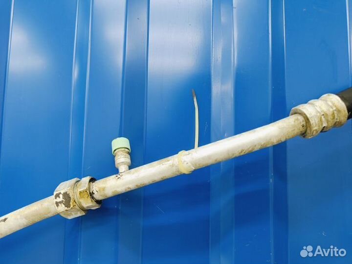 Трубка кондиционера Nissan Maxima A32 2.0 VQ20DE