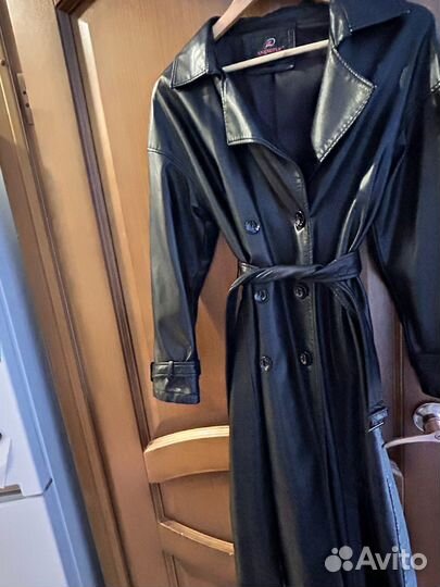 Кожаный тренч женский s