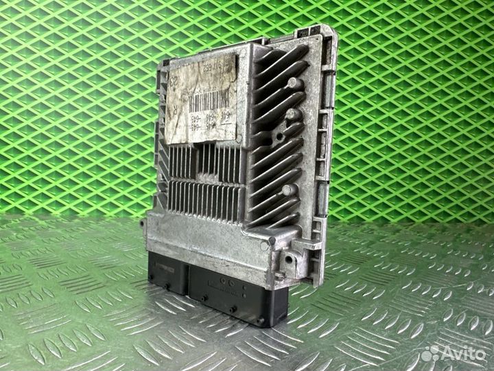 Блок управления двигателем Audi A6 C7 CHV 2.8 204