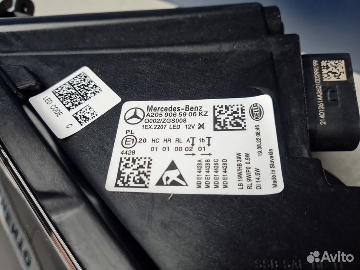 Фара левая Mercedes C-klasse W205 2014