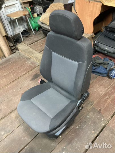 Сидения салона zafira b