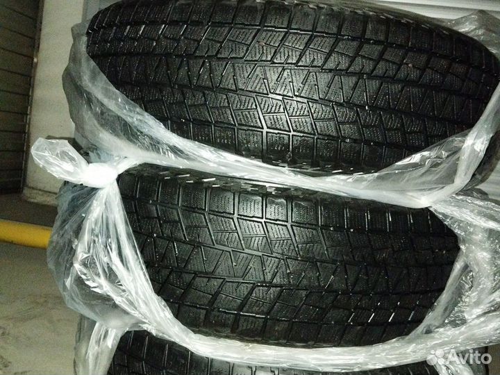 Bridgestone Blizzak DM-V1 225/65 R18