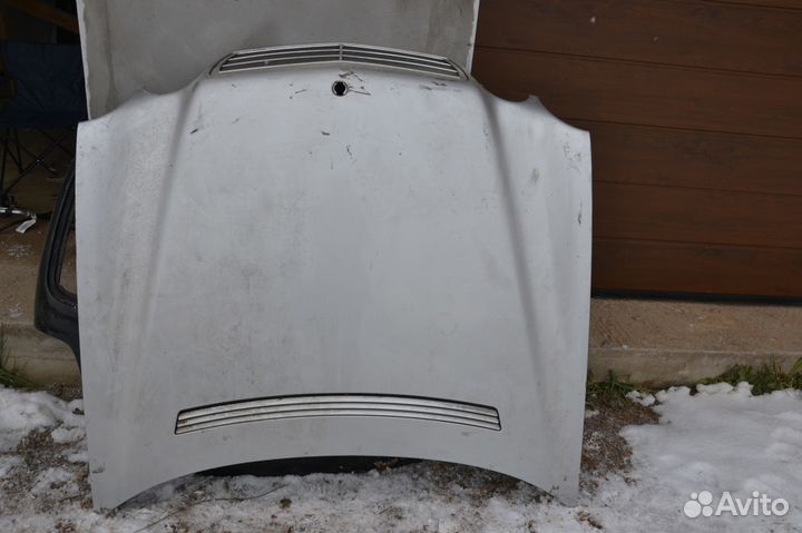 Капот мерседес е210