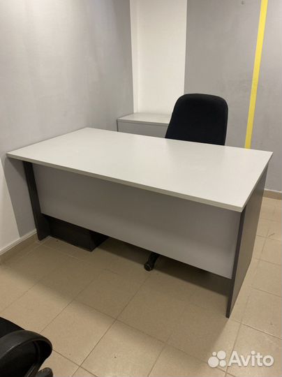 Офисная мебель бу