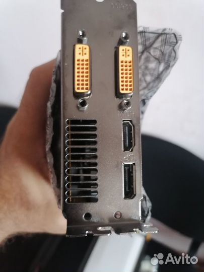 Продам видеокарту zotac GeForce GTX 550 TI 1gb