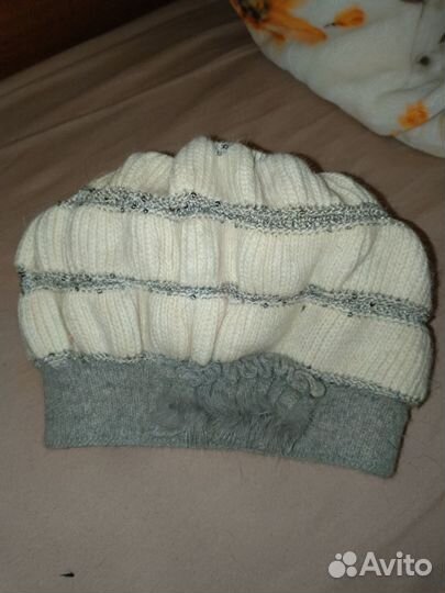 Шапка зимняя белая