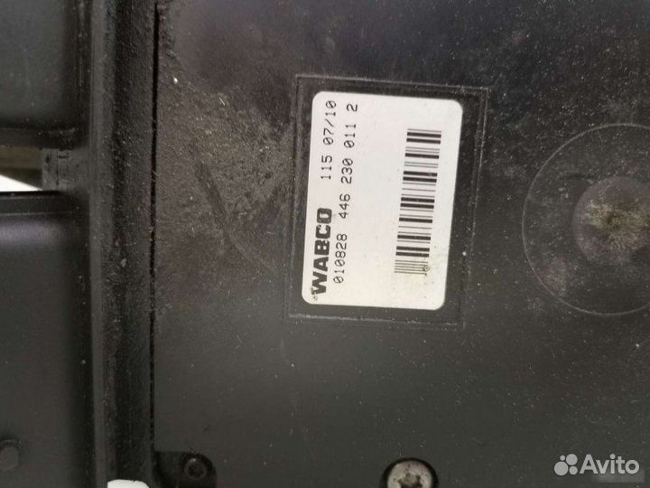 Главный тормозной кран Mercedes-Benz Atego