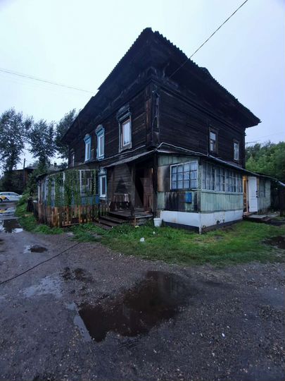 2-к. квартира, 52 м², 1/2 эт.