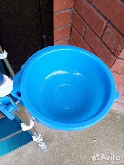 Медицинская тележка