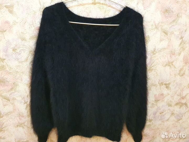 Свитер женский из ангоры