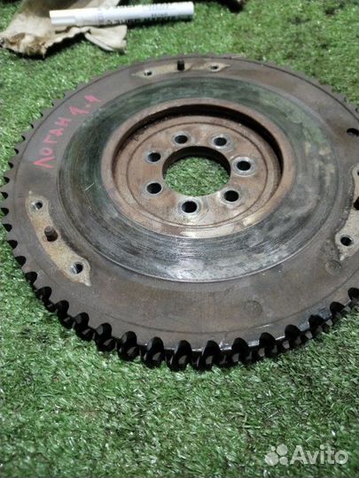 Маховик МКПП Рено Логан 2011