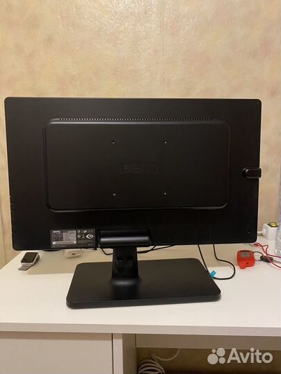 Монитор Benq