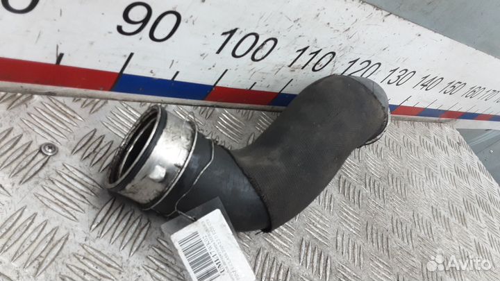 Патрубок интеркулера на Mercedes E-class W211(дизе